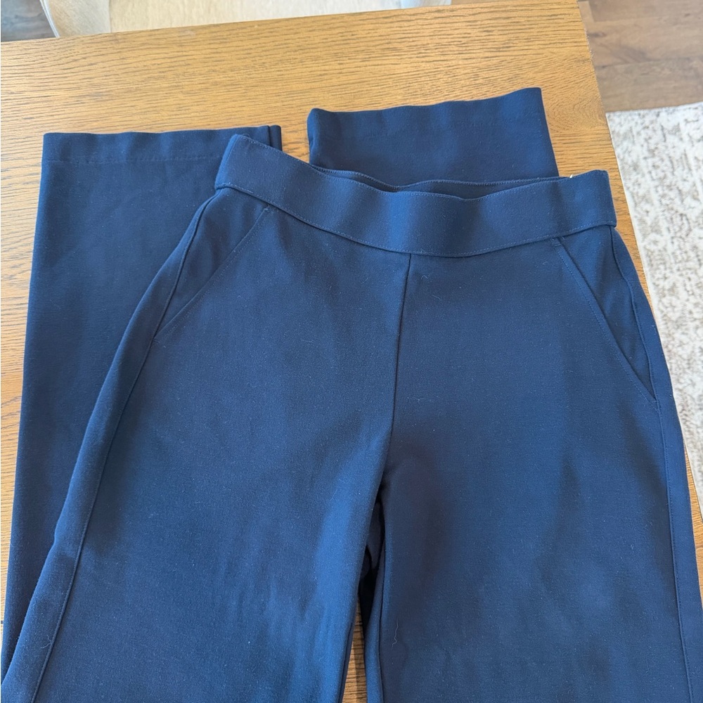 Truth by Republic Navy Wide Leg Pants โ Size S/P โ Pull-On Stretch